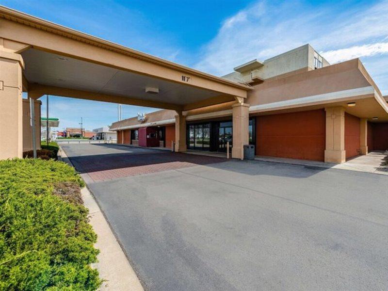 Quality Inn Bradley- Bourbonnais Exterior photo