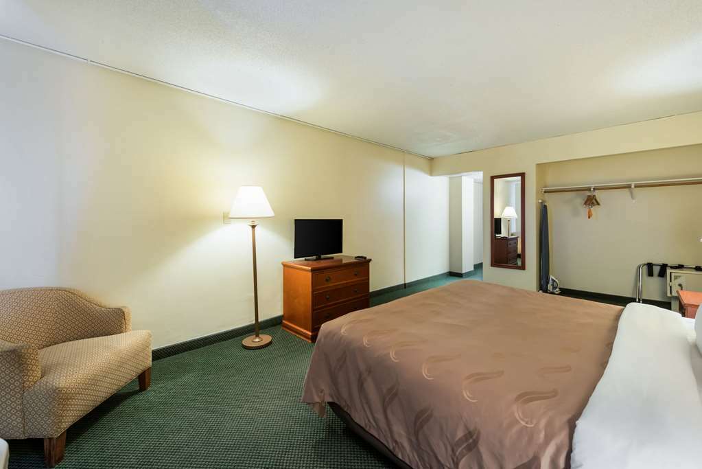 Quality Inn Bradley- Bourbonnais Room photo